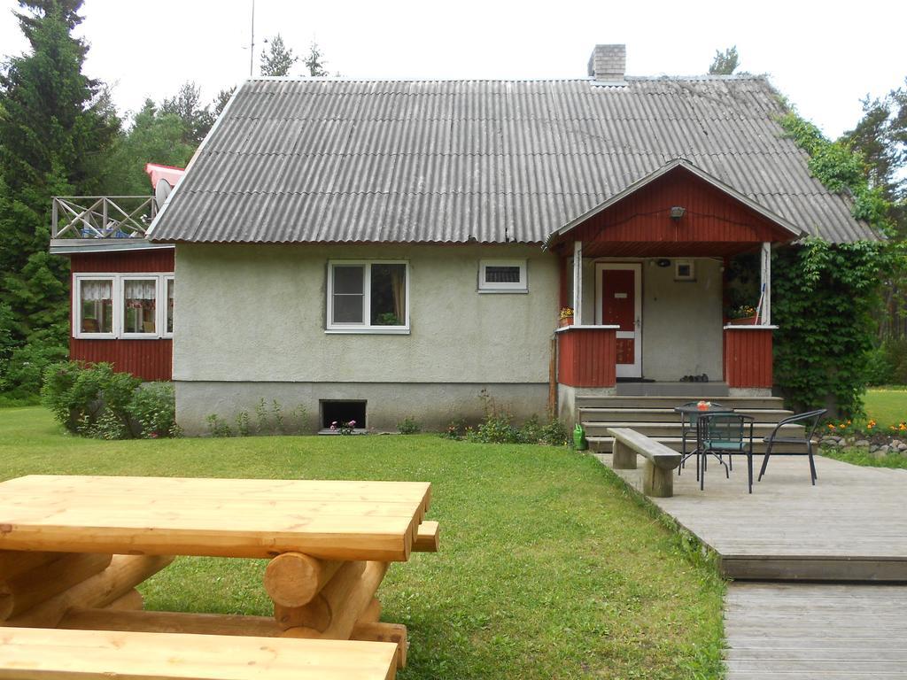 Roosi Holiday Home Rannaküla Buitenkant foto