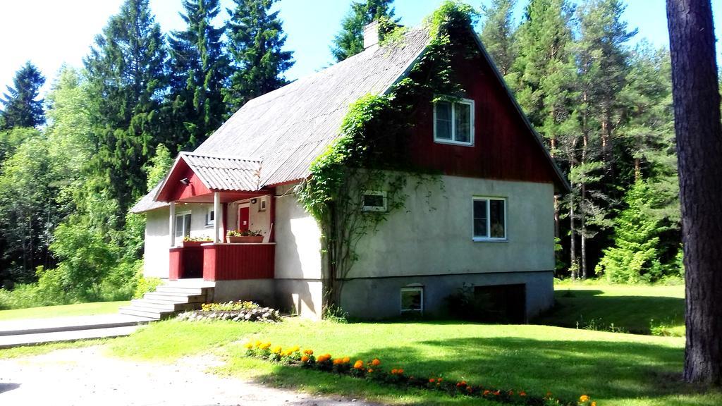 Roosi Holiday Home Rannaküla Buitenkant foto